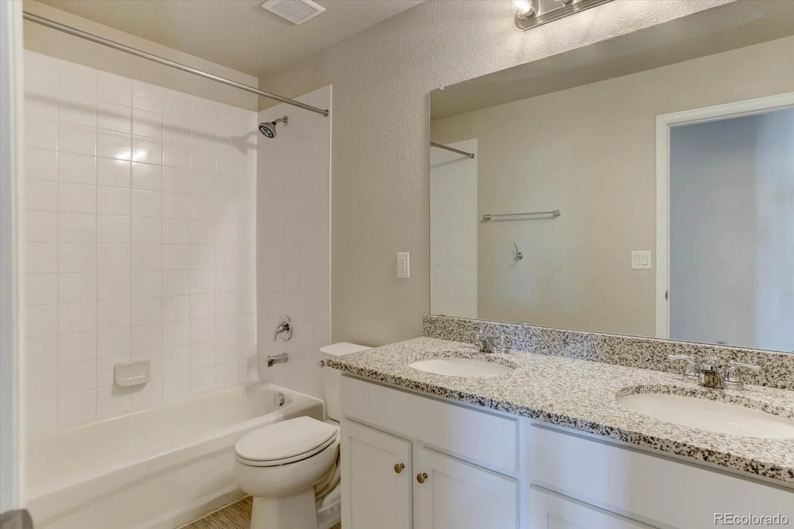 1958 Villageview Lane Castle Rock CO 80104 | MLS #REC6140459 06112026203807 1600 20