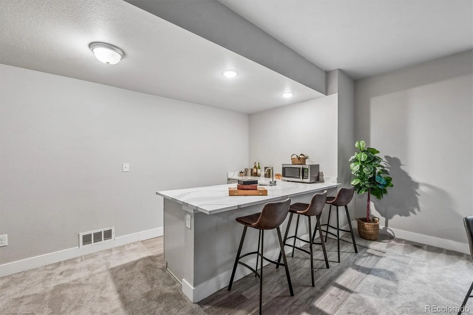 21492 E 60th Avenue Aurora CO 80019 | MLS #REC6141821 10162026225639 1600 34