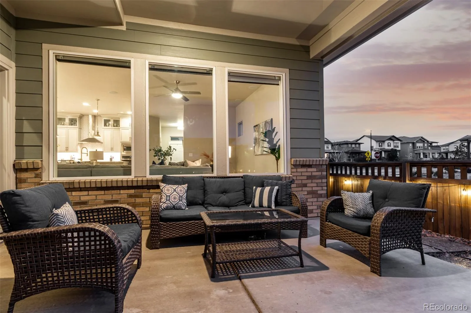 21492 E 60th Avenue Aurora CO 80019 | MLS #REC6141821 10162026225639 1600 39