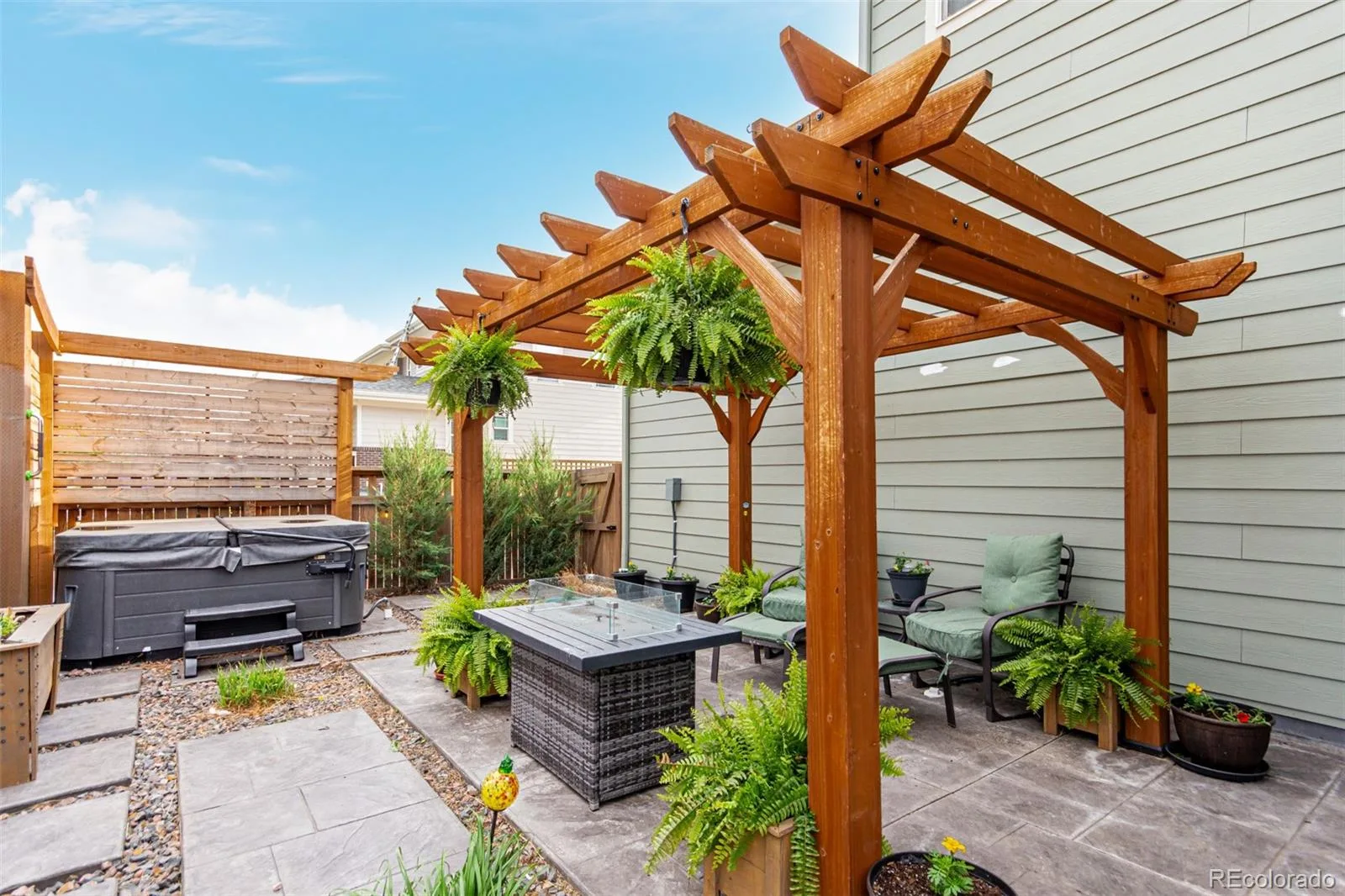 21492 E 60th Avenue Aurora CO 80019 | MLS #REC6141821 10162026225639 1600 46