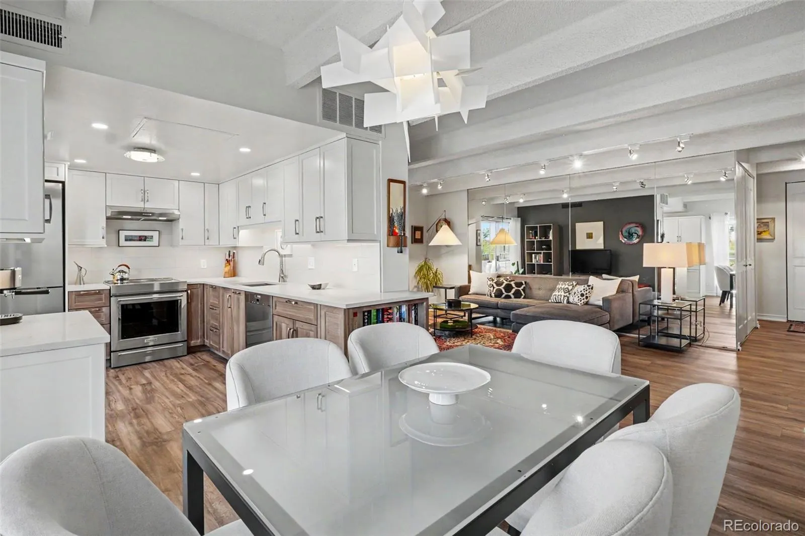 130 N Pearl Street #501 Denver CO 80203 MLS #REC6143552 05202026232601 1600 0