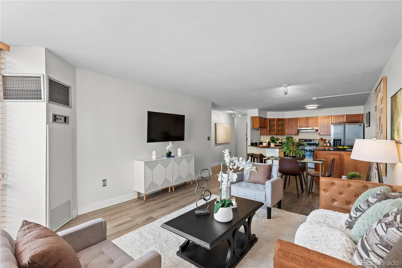 1625 Larimer Street #2104 Denver CO 80202 | MLS #REC6145899 08112026210106 1600 19