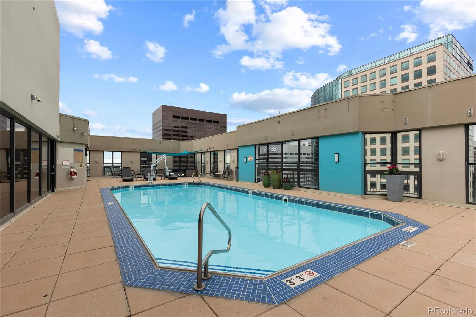 1625 Larimer Street #2104 Denver CO 80202 | MLS #REC6145899 08112026210106 1600 3