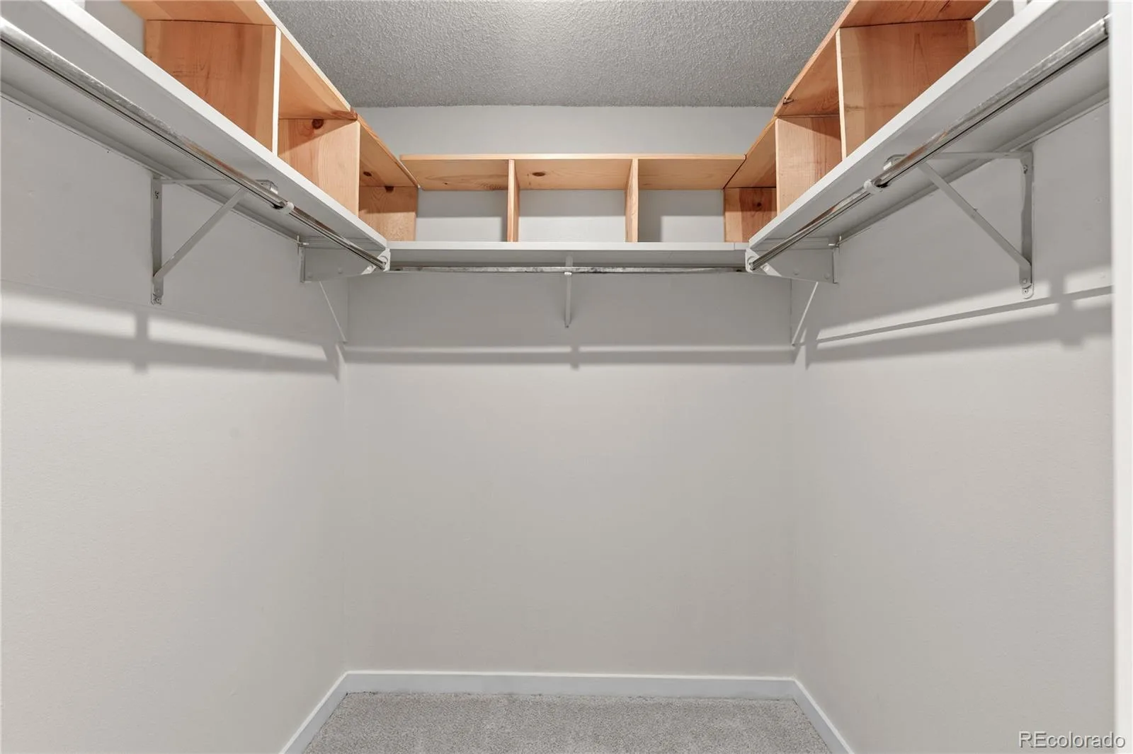1625 Larimer Street #2104 Denver CO 80202 | MLS #REC6145899 08112026210106 1600 32