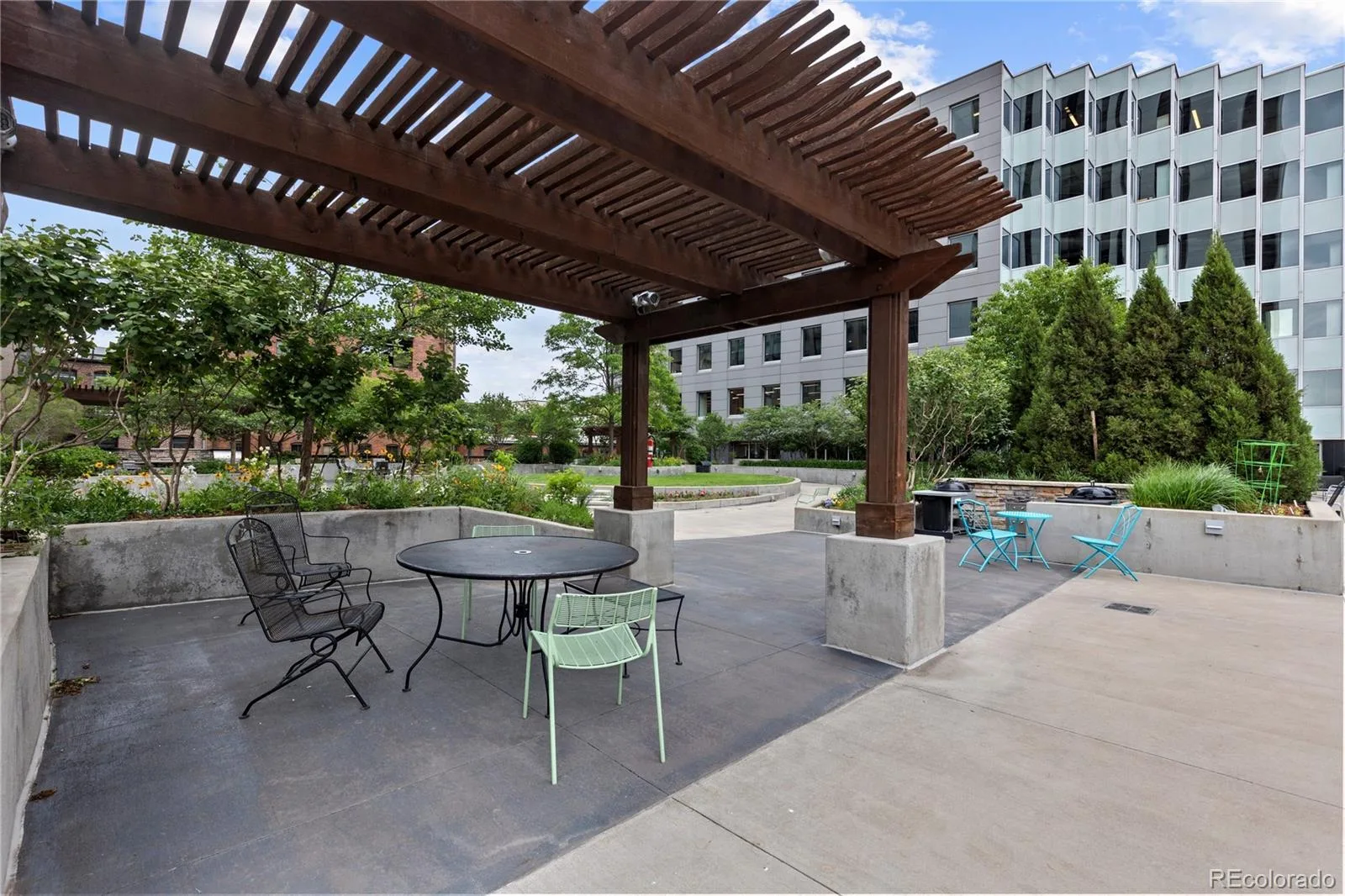 1625 Larimer Street #2104 Denver CO 80202 | MLS #REC6145899 08112026210106 1600 47