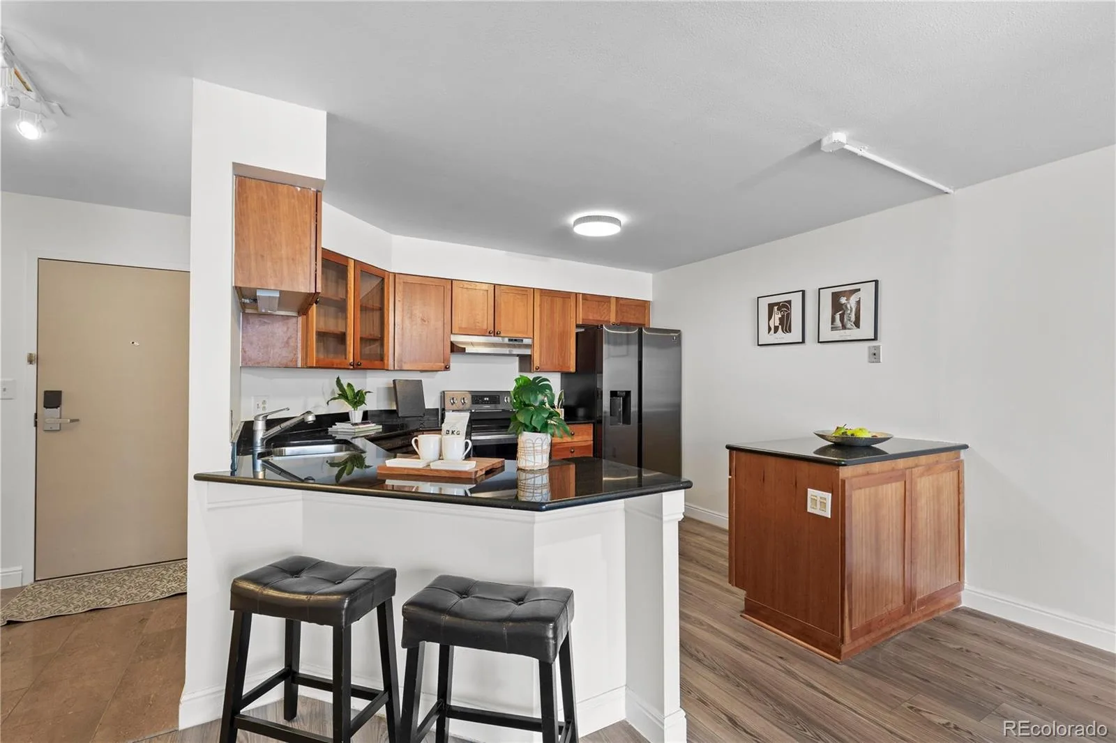 1625 Larimer Street #2104 Denver CO 80202 | MLS #REC6145899 08112026210106 1600 6