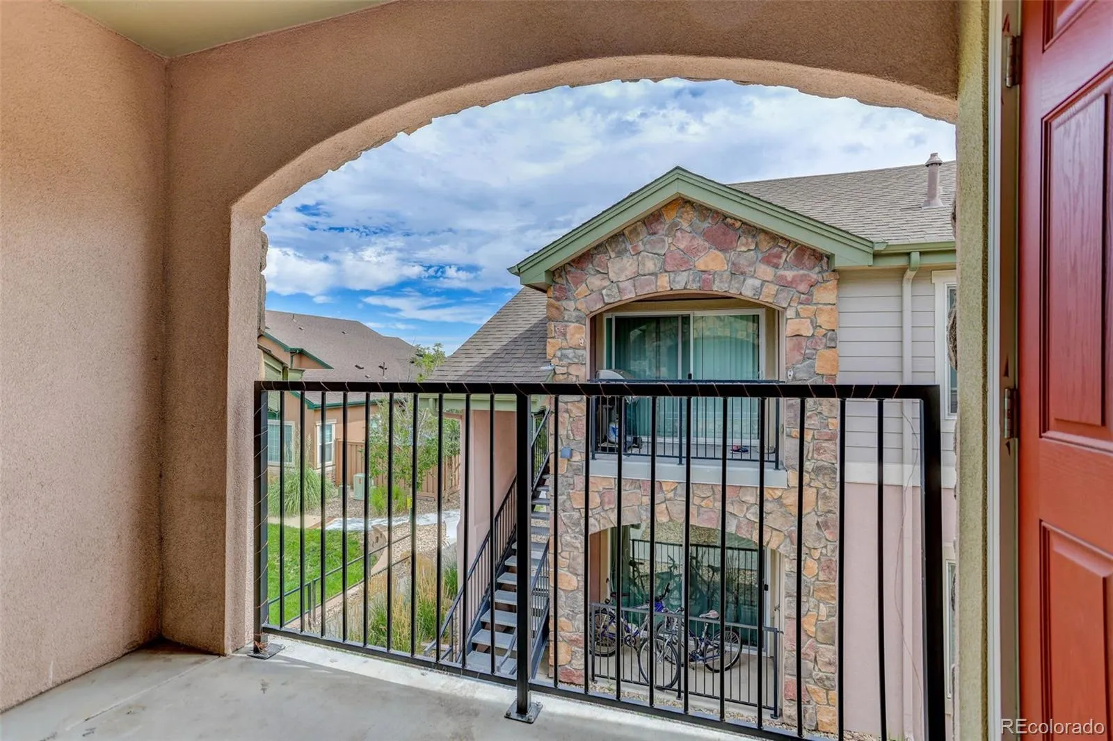 15165 E 16th Place #201 Aurora CO 80011 MLS #REC6150590 04052026182505 1600 11