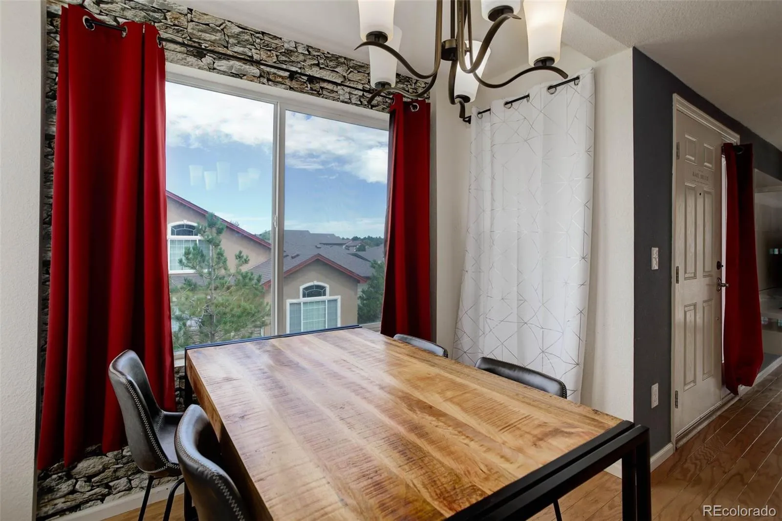 15165 E 16th Place #201 Aurora CO 80011 MLS #REC6150590 04052026182505 1600 7
