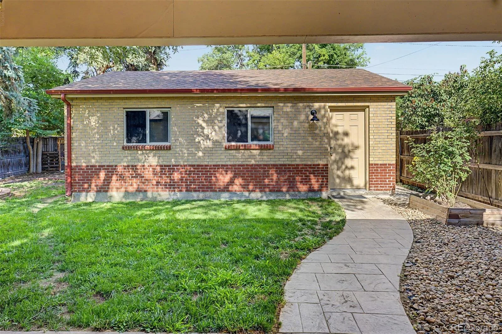 2960 S Corona Street Englewood CO 80113 | MLS #REC6150877 07172026154045 1600 39