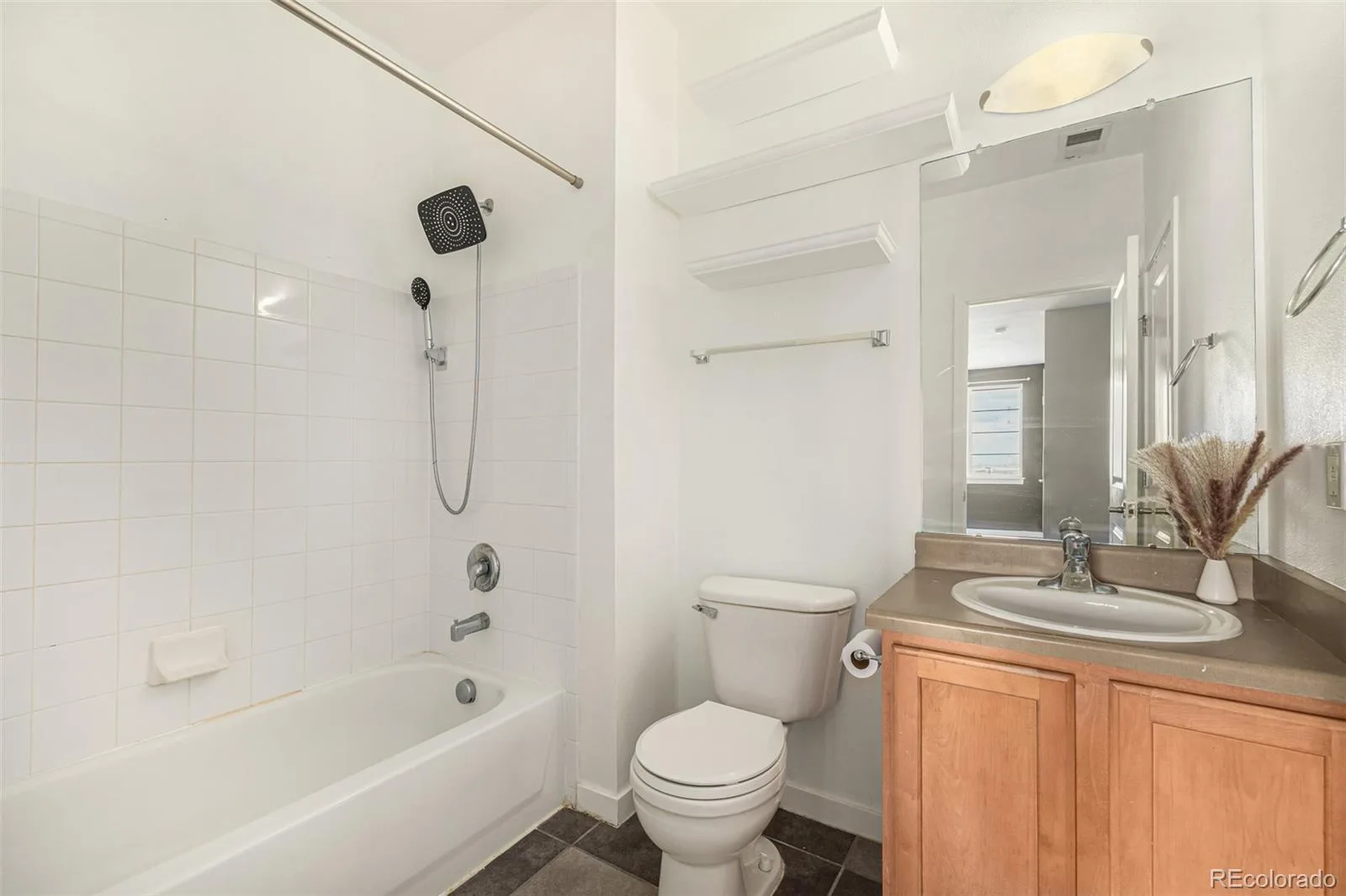 4100 Albion Street #321 Denver CO 80216 | MLS #REC6151433 06102026163207 1600 19