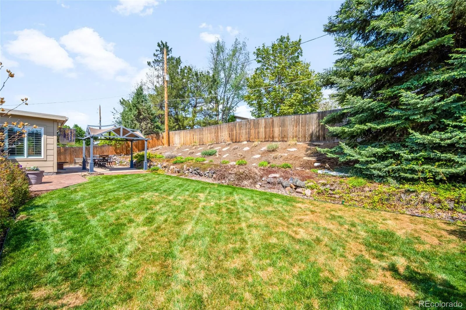 6832 Garland Street Arvada CO 80004 MLS #REC6151587 05132026210141 1600 24