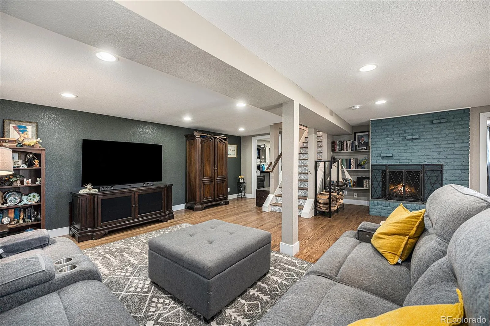 6110 S Southwood Drive Centennial CO 80121 | MLS #REC6152322 08112026215849 1600 23