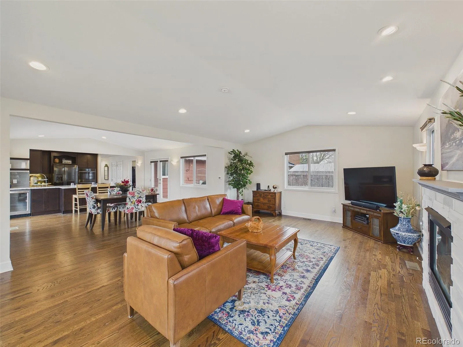 1709 S Kearney Street Denver CO 80224 MLS #REC6153943 05122026160904 1600 6