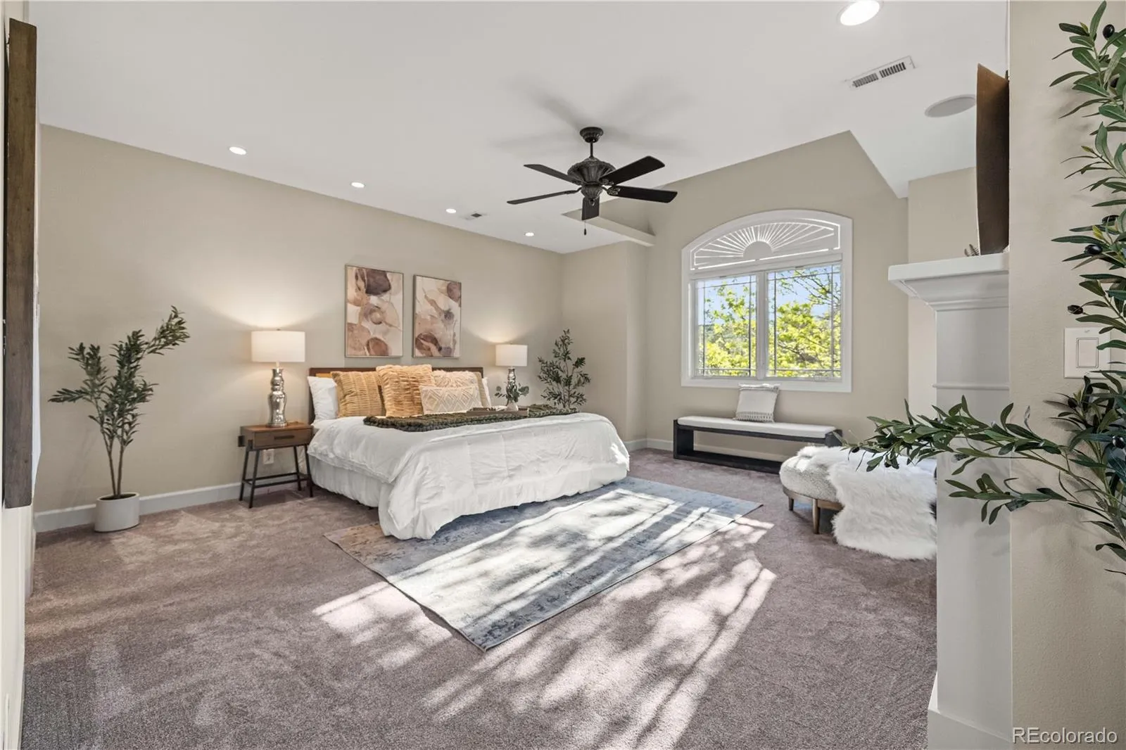 04172026205953 1600 19