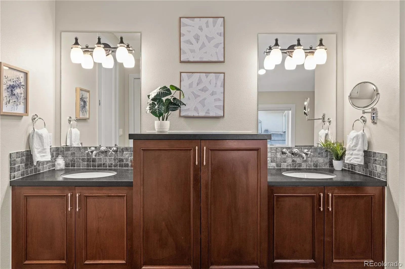 04172026205953 1600 29