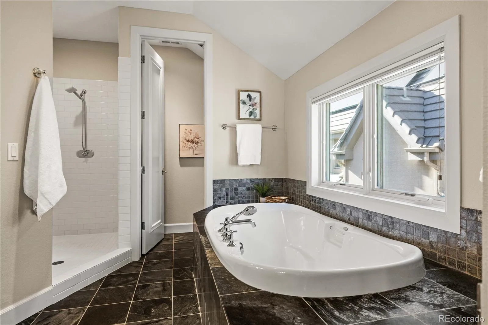 04172026205953 1600 30