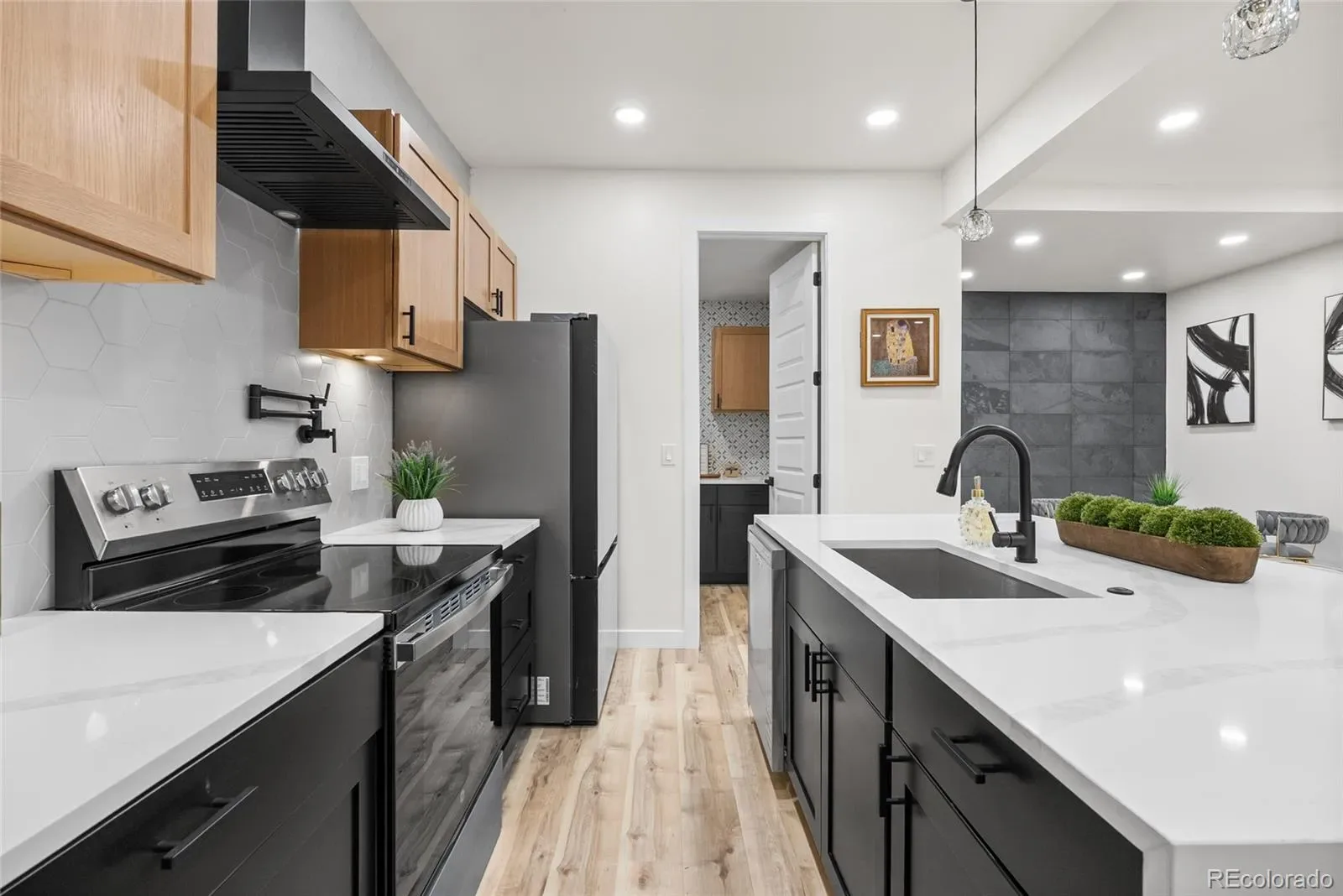 03282026031113 1600 11