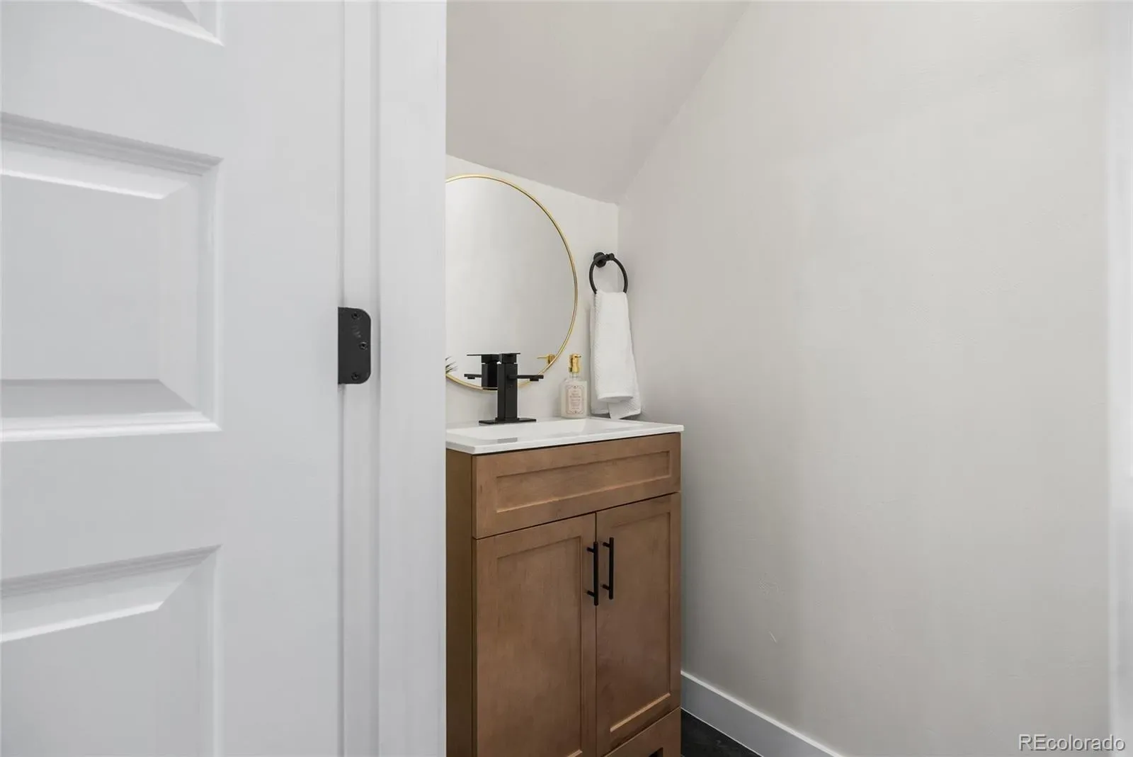 03282026031113 1600 19