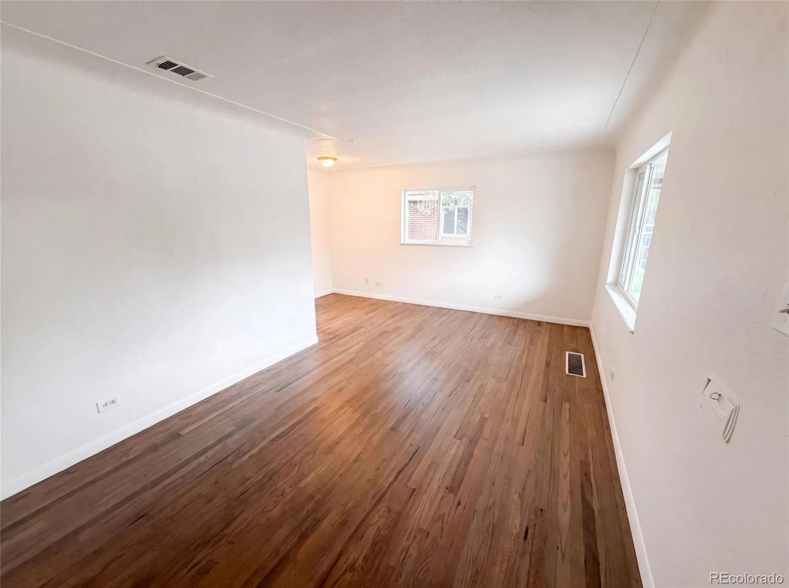 3570 Newport Street Denver CO 80207 MLS #REC6155596 07072026165307 1600 5