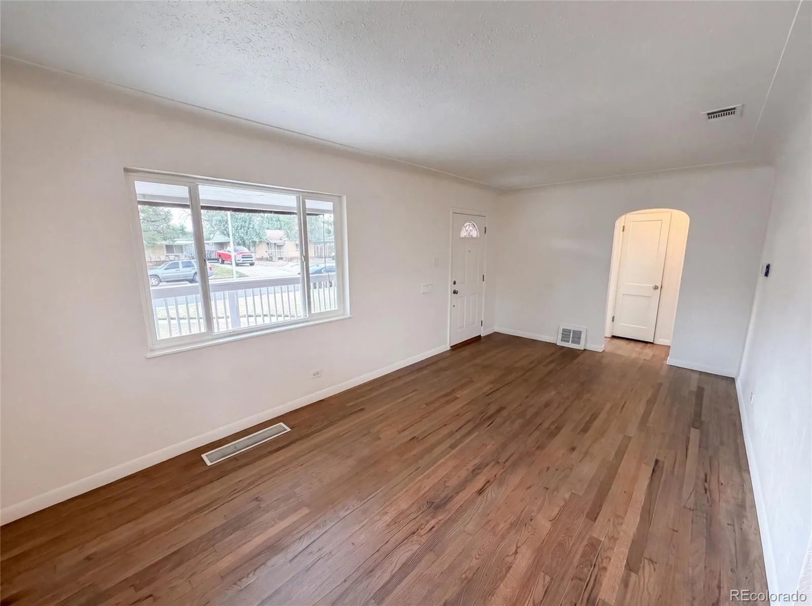 3570 Newport Street Denver CO 80207 MLS #REC6155596 07072026165307 1600 6