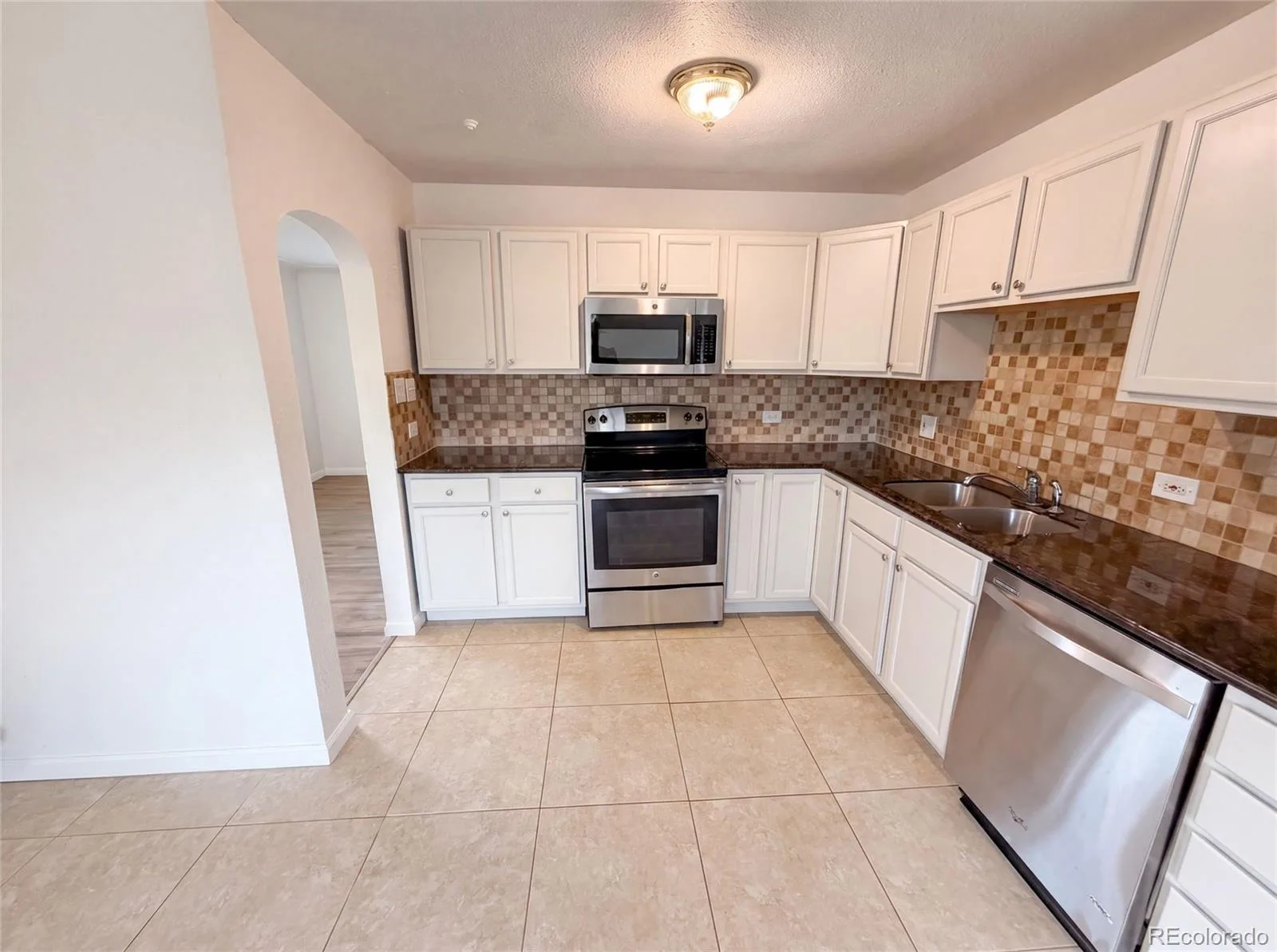 3570 Newport Street Denver CO 80207 MLS #REC6155596 07072026165307 1600 8