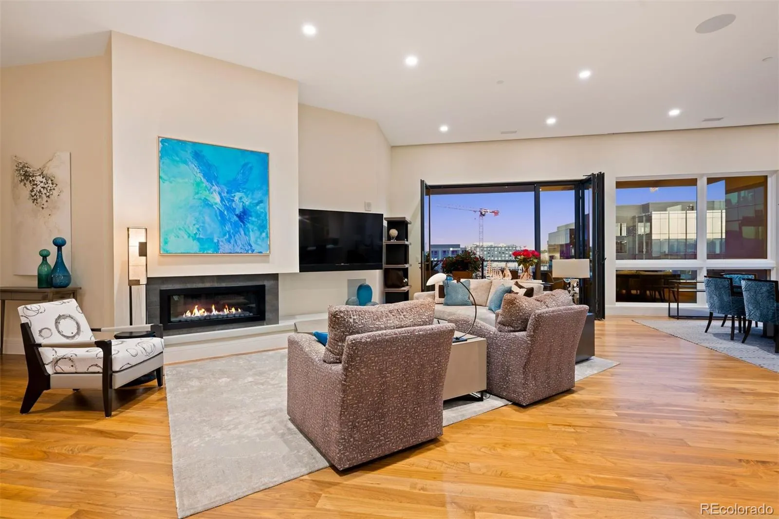 250 Columbine Street #703 Denver CO 80206 | MLS #REC6155990 05282026020104 1600 12
