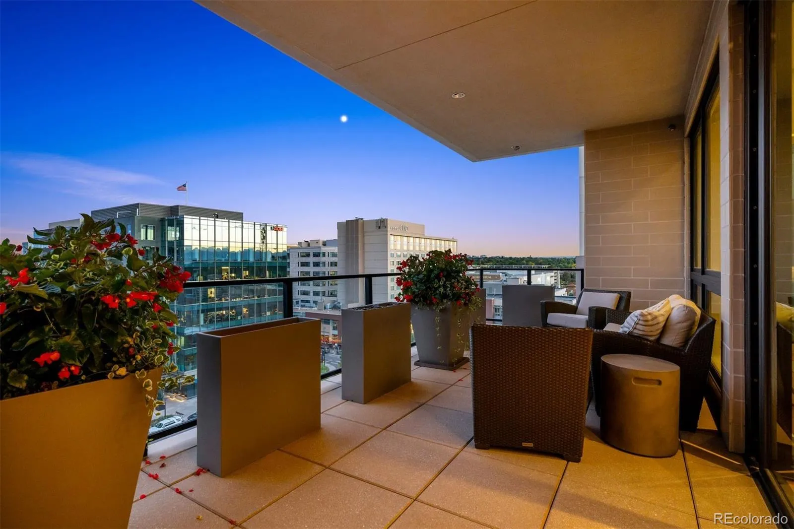 250 Columbine Street #703 Denver CO 80206 | MLS #REC6155990 05282026020104 1600 14