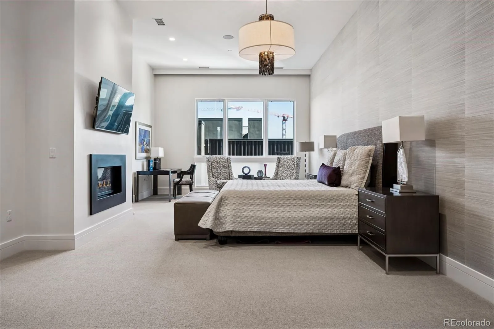 250 Columbine Street #703 Denver CO 80206 | MLS #REC6155990 05282026020104 1600 16