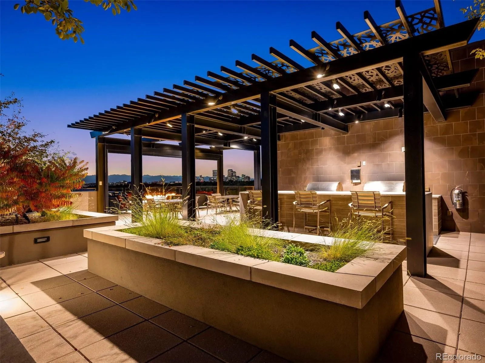 250 Columbine Street #703 Denver CO 80206 | MLS #REC6155990 05282026020104 1600 31
