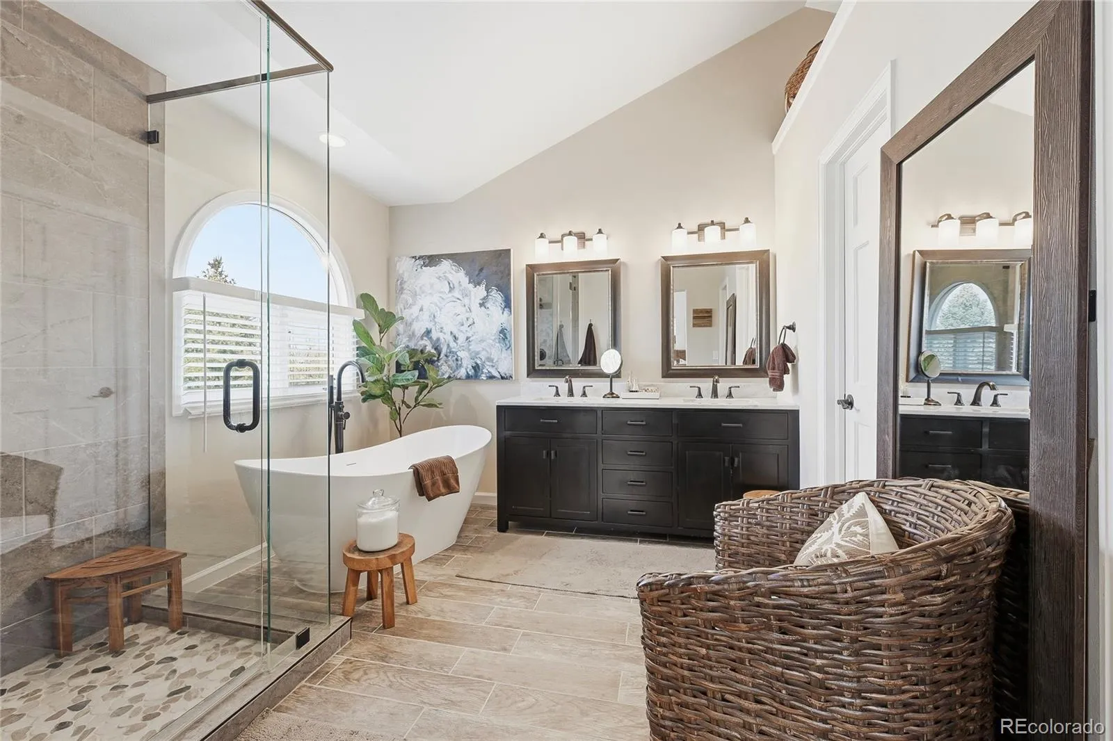 04142026130459 1600 16