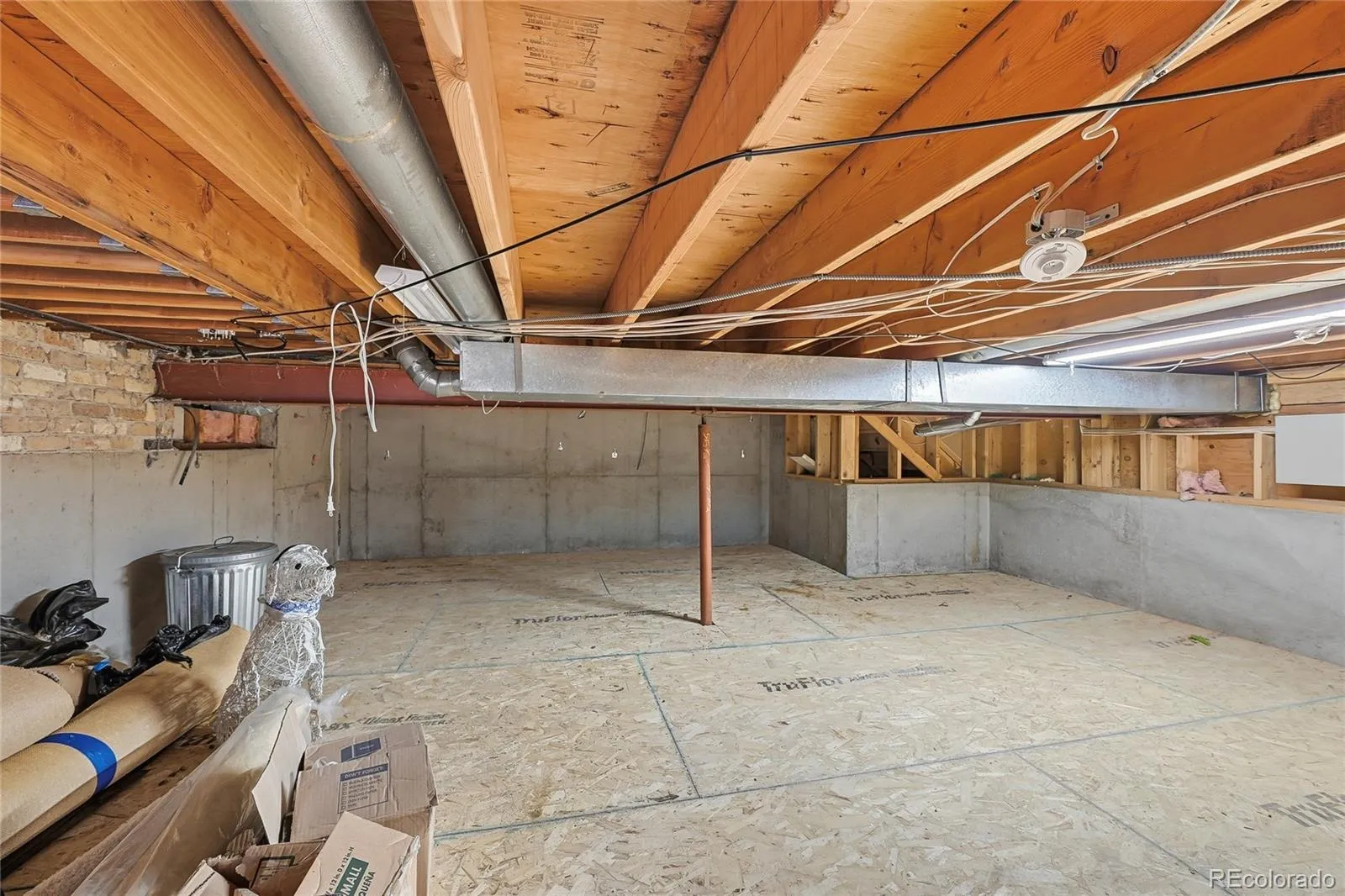 04142026130459 1600 33