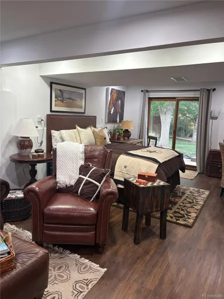 04142026130459 800 30