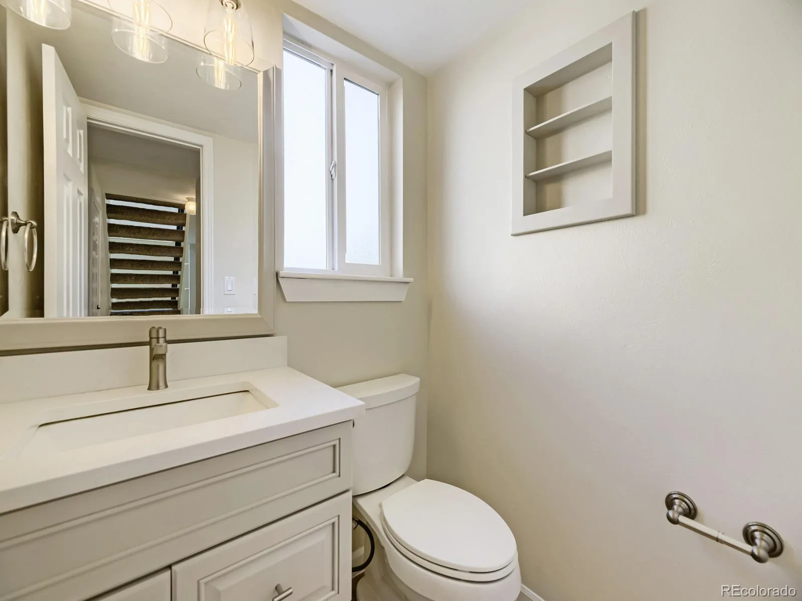 7654 W Ontario Place Littleton CO 80128 | MLS #REC6157436 08232026013255 1600 19