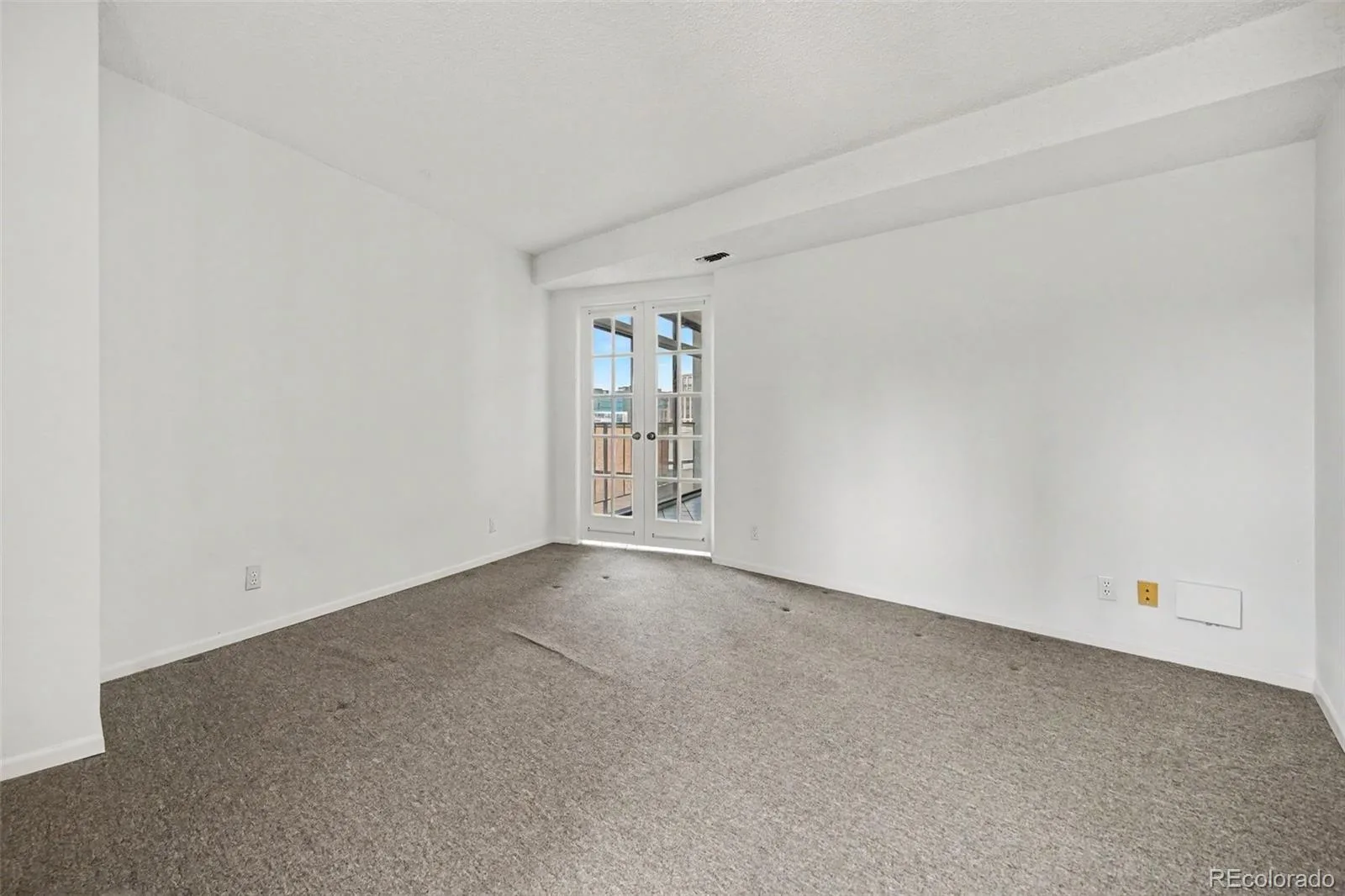 1777 Larimer Street #708 Denver CO 80202 MLS #REC6159819 06112026205715 1600 12