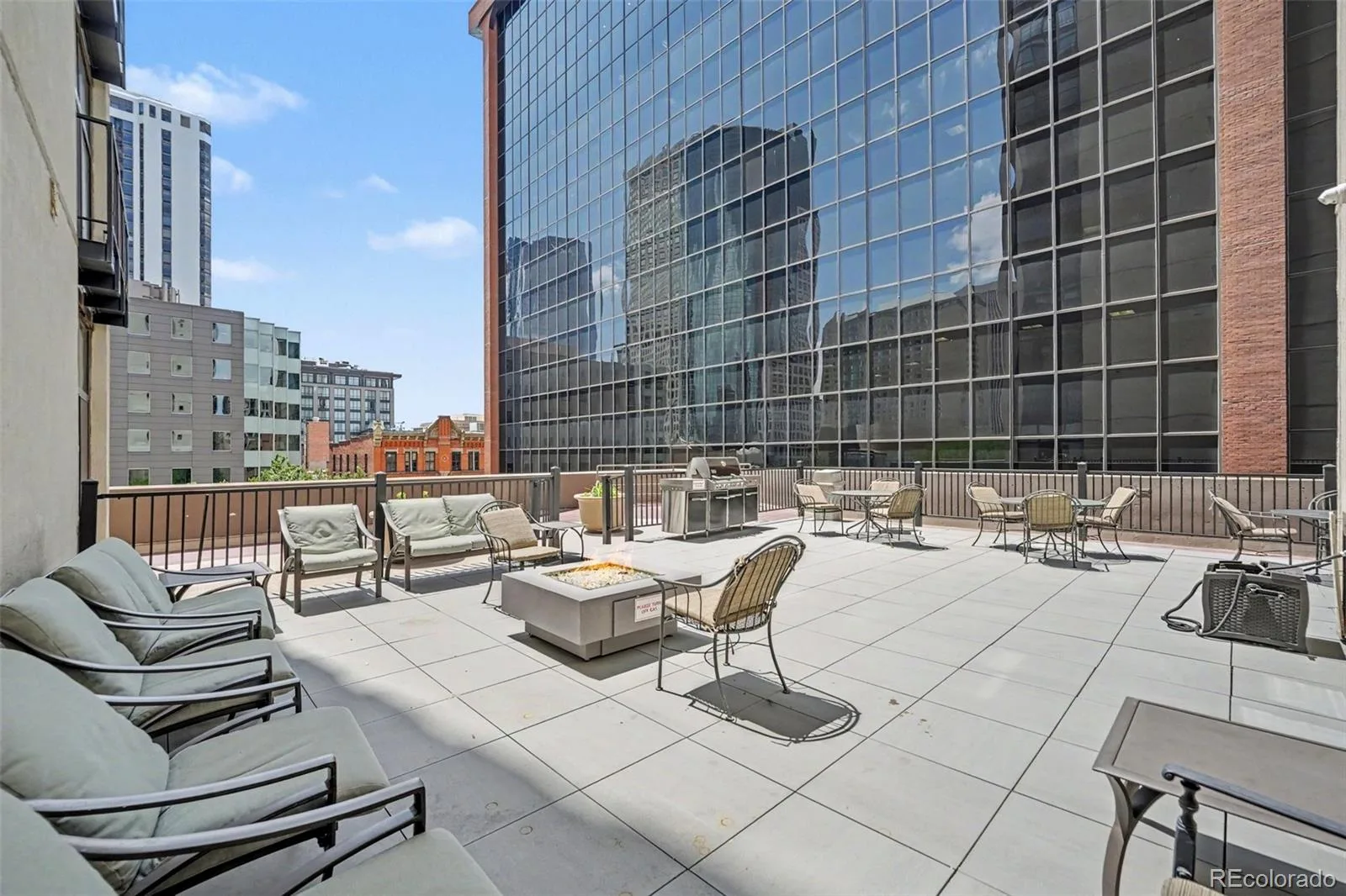 1777 Larimer Street #708 Denver CO 80202 MLS #REC6159819 06112026205715 1600 25