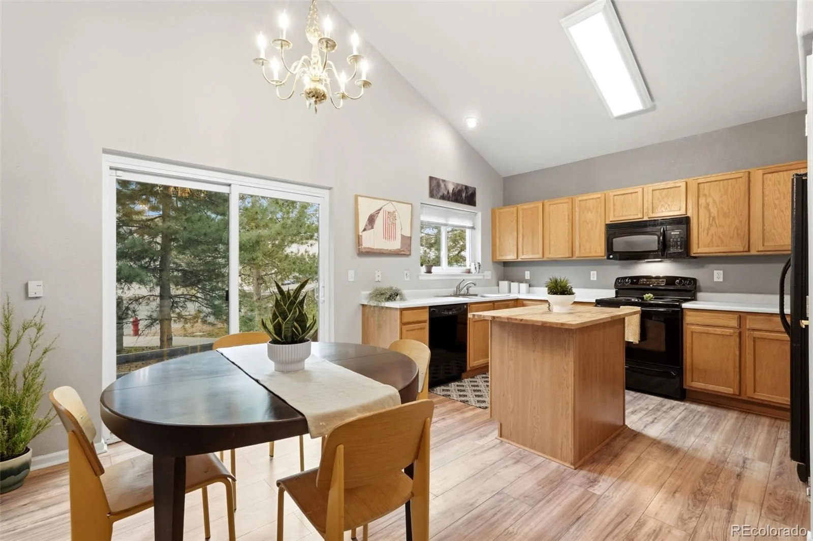 3302 Billington Drive Erie CO 80516 | MLS #REC6161250 08062026025451 1600 13