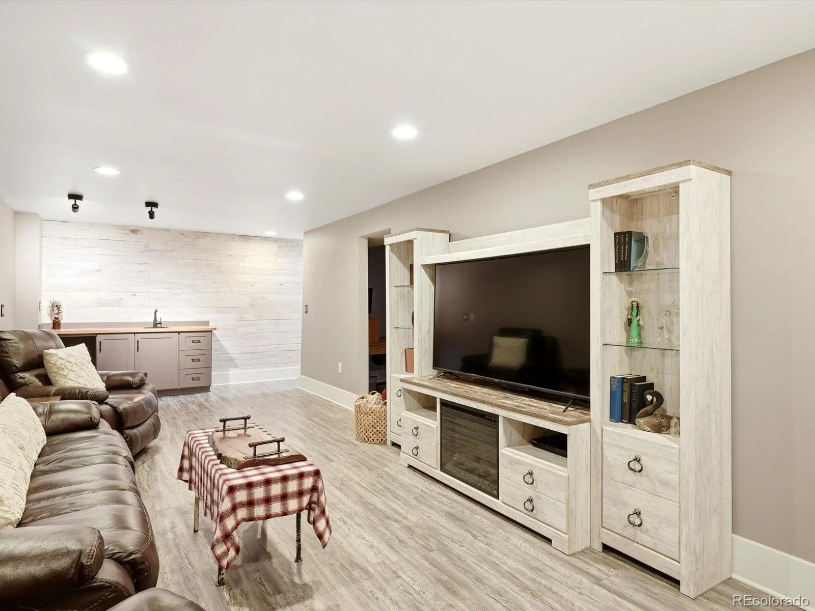 1700 S Irving Street Denver CO 80219 | MLS #REC6161730 07232026032852 1600 17