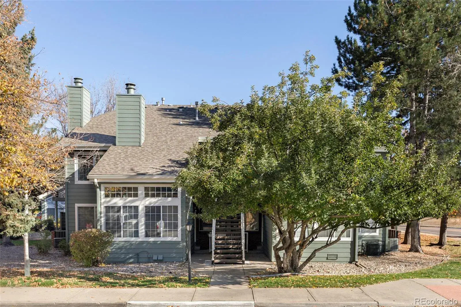 888 S Reed Court #B Lakewood CO 80226 MLS #REC6162204 02132026013826 1600 20