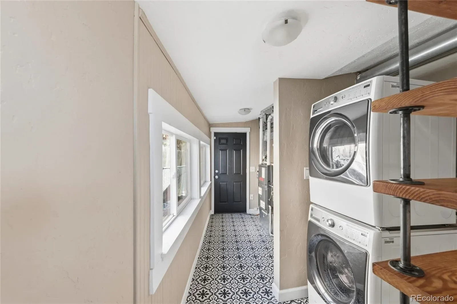 03312026005247 1600 21