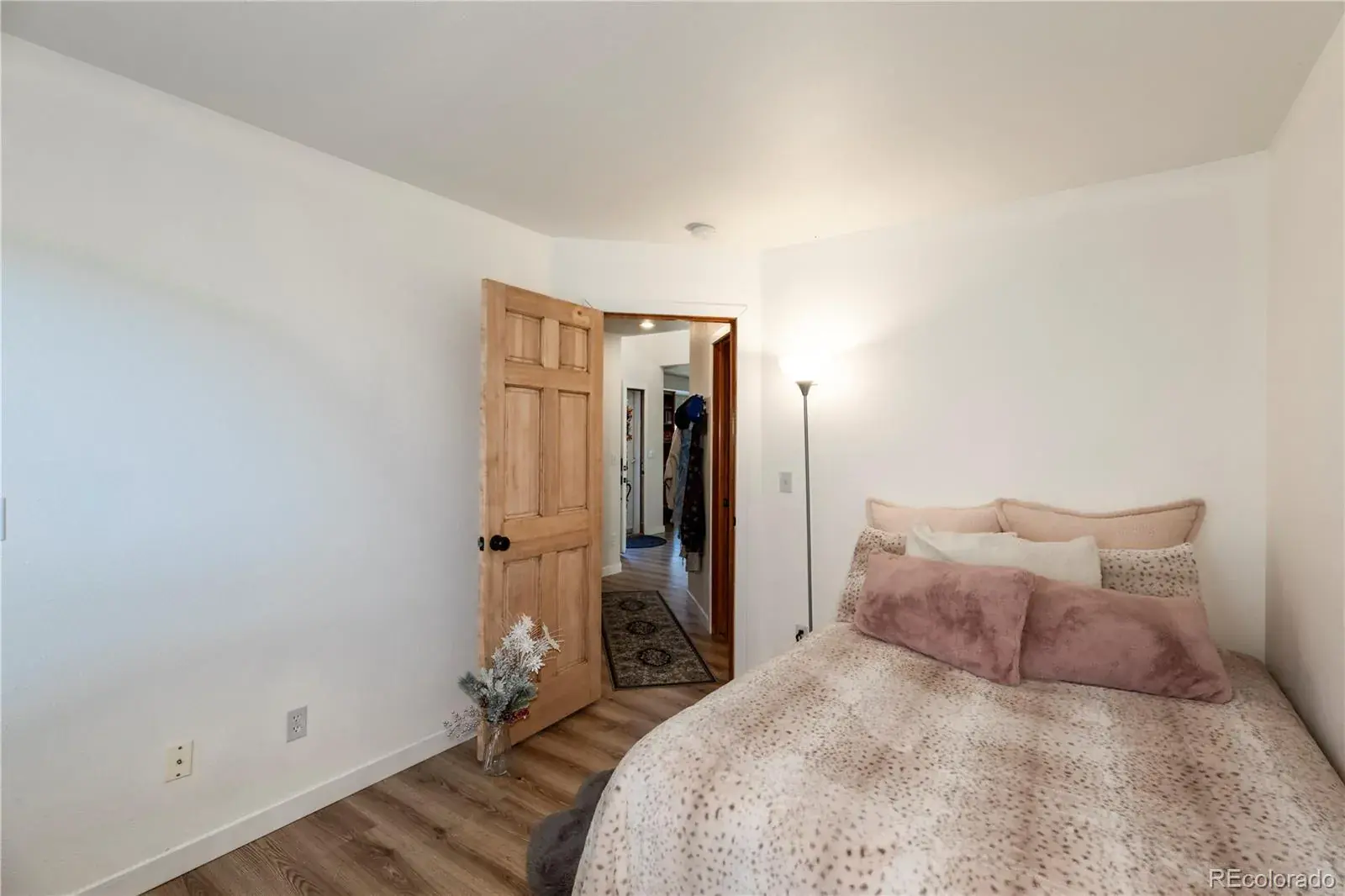 11182025181407 1600 13