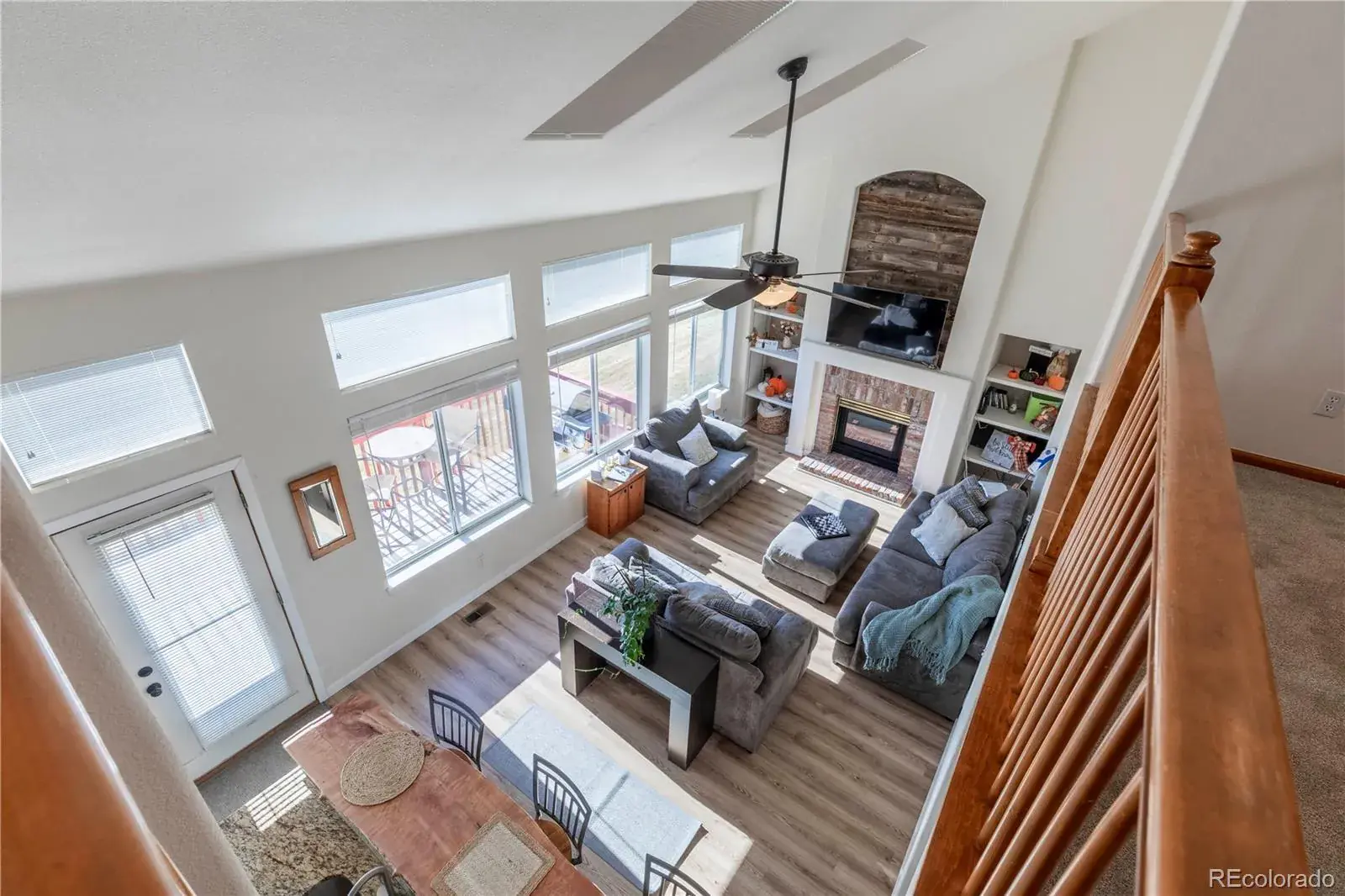 11182025181407 1600 17