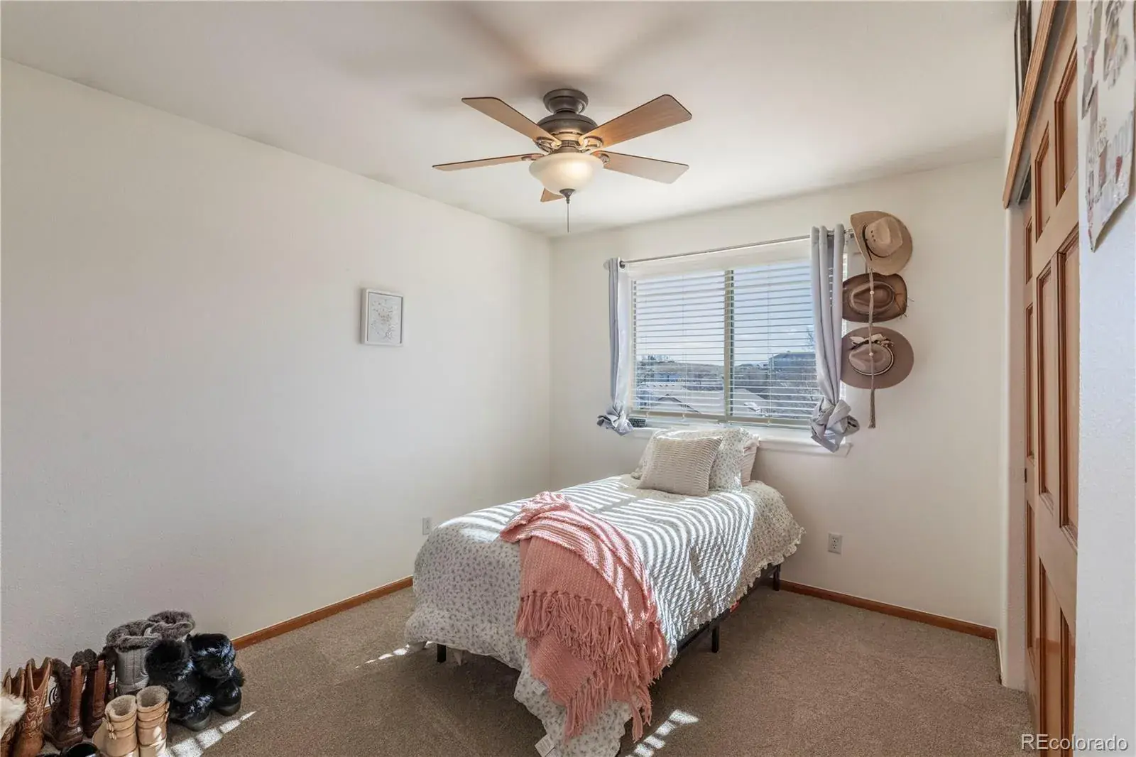 11182025181407 1600 22