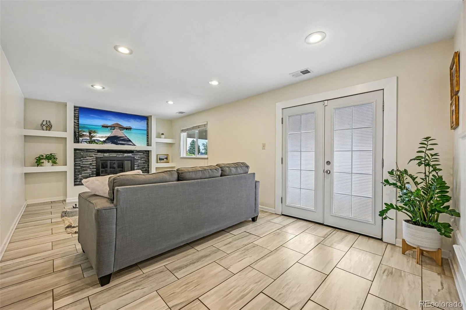 392 Zion Street Aurora CO 80011 MLS #REC6163972 07092026211339 1600 17
