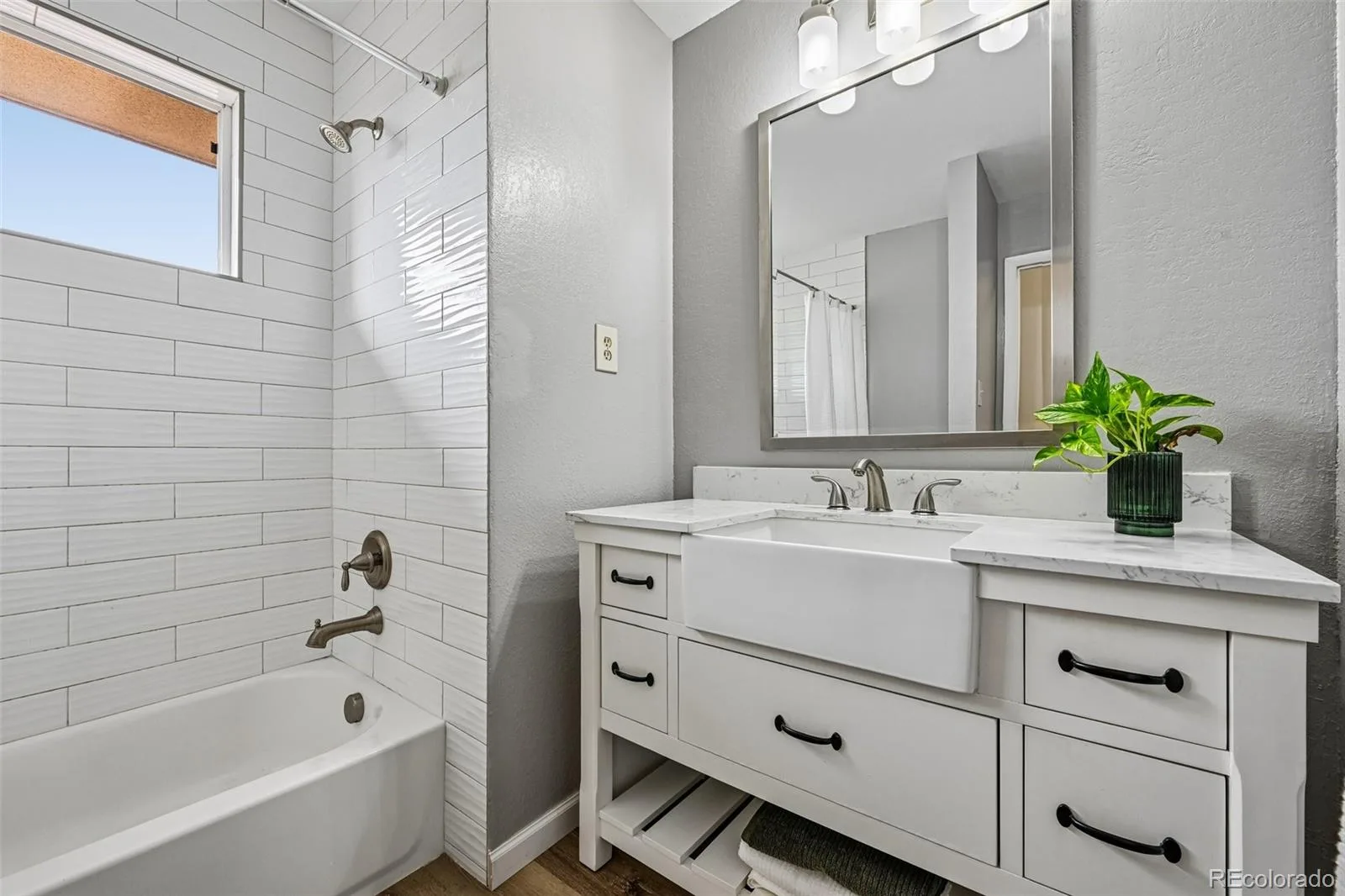 392 Zion Street Aurora CO 80011 MLS #REC6163972 07092026211339 1600 22