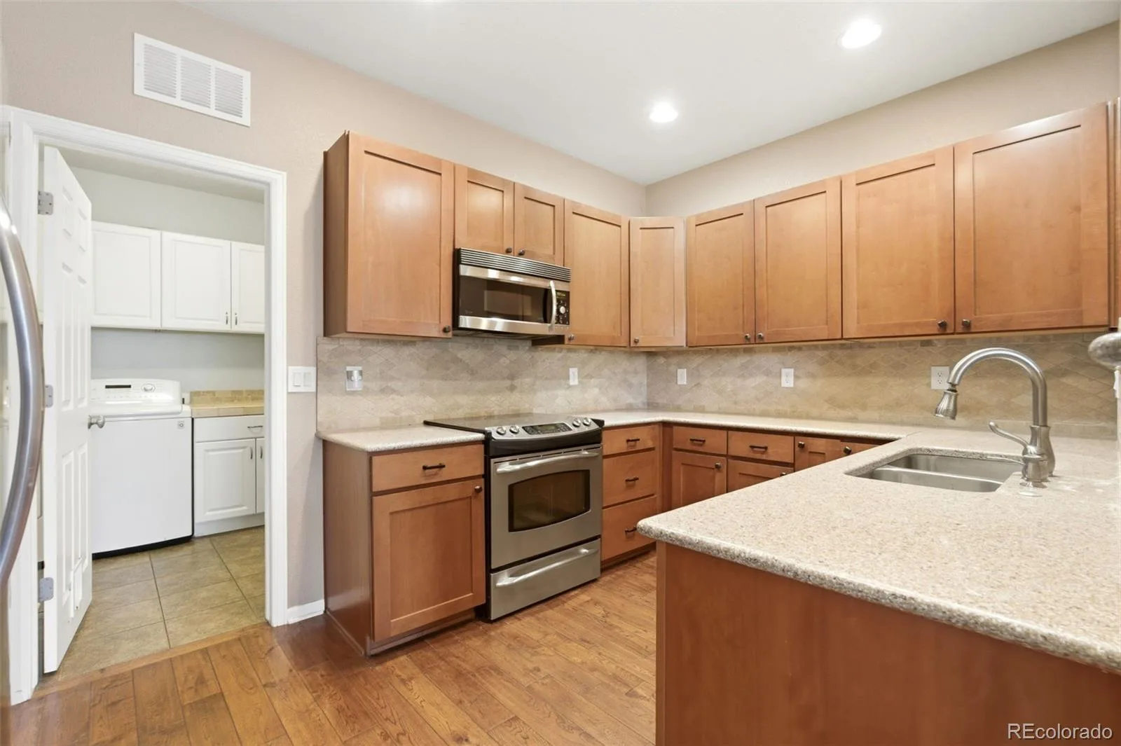854 Ironspur Court Castle Rock CO 80108 | MLS #REC6164284 08122026223839 1600 15