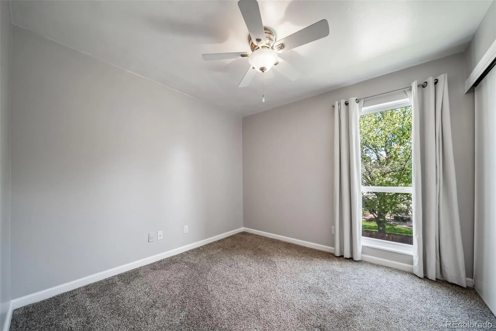 7251 S Xenia Circle #F Centennial CO 80112 | MLS #REC6166294 07302026005710 1600 24