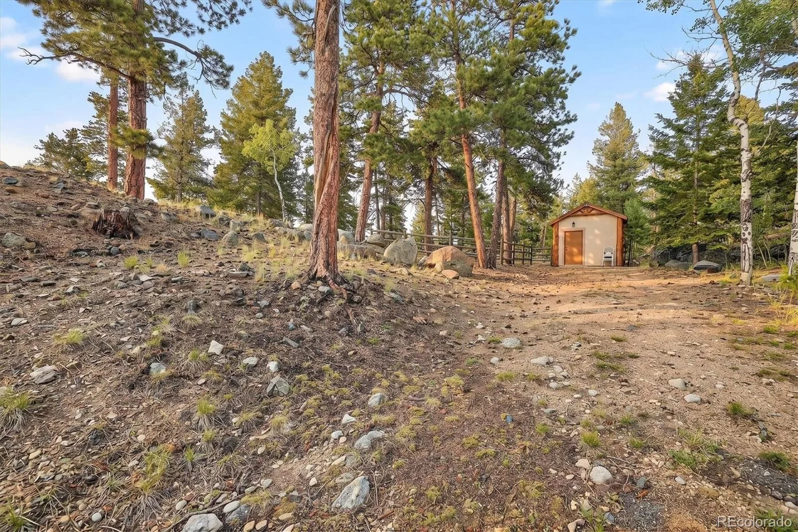 8510 Bobsled Trail Morrison CO 80465 | MLS #REC6166395 07062026191624 1600 25