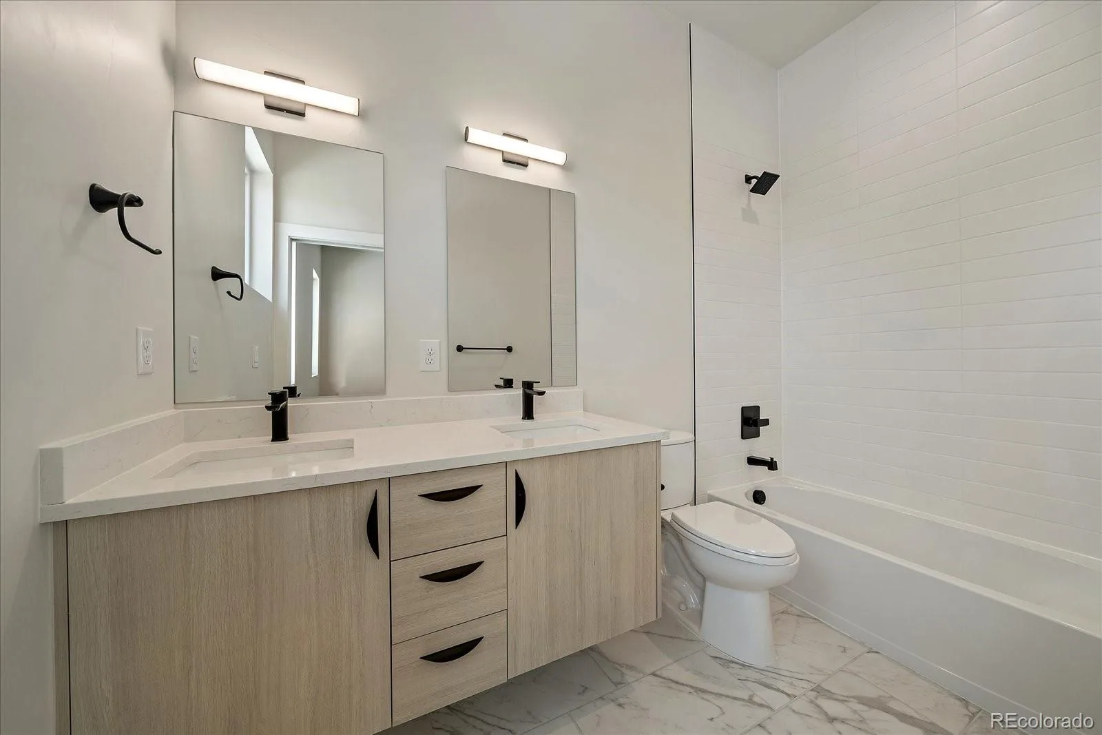1370 Lowell Boulevard #4 Denver CO 80204 | MLS #REC6166719 08102026151749 1600 12