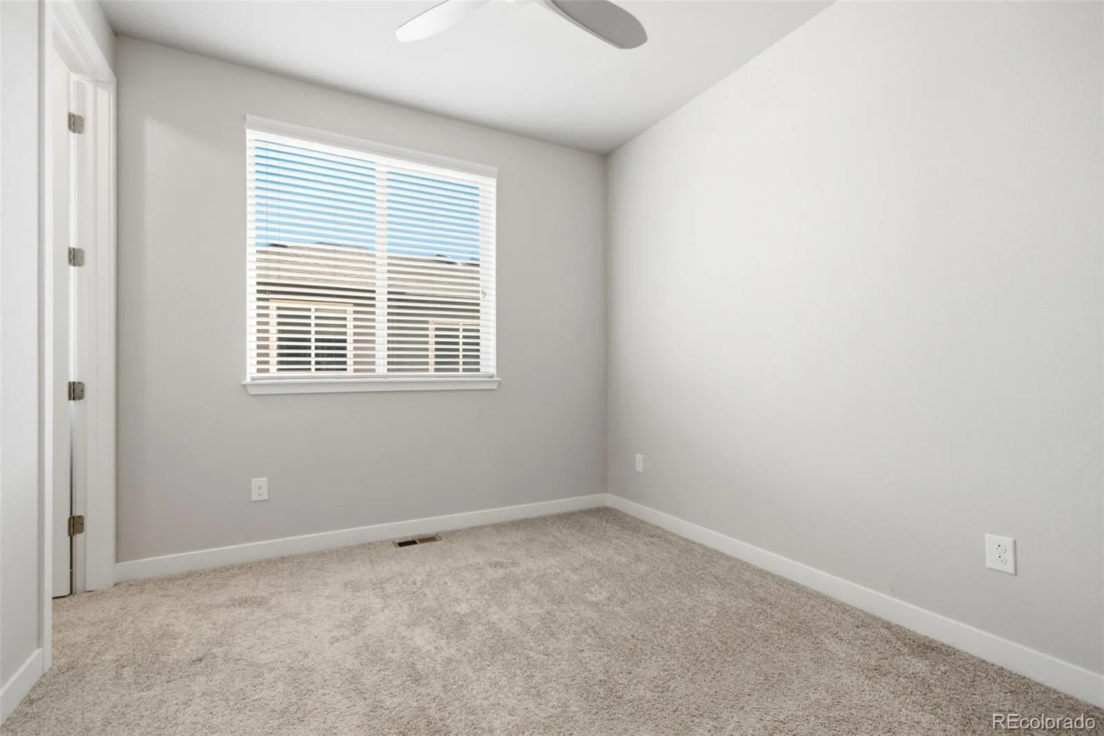 638 E Hinsdale Avenue Littleton CO 80122 | MLS #REC6167252 07102026172319 1600 27