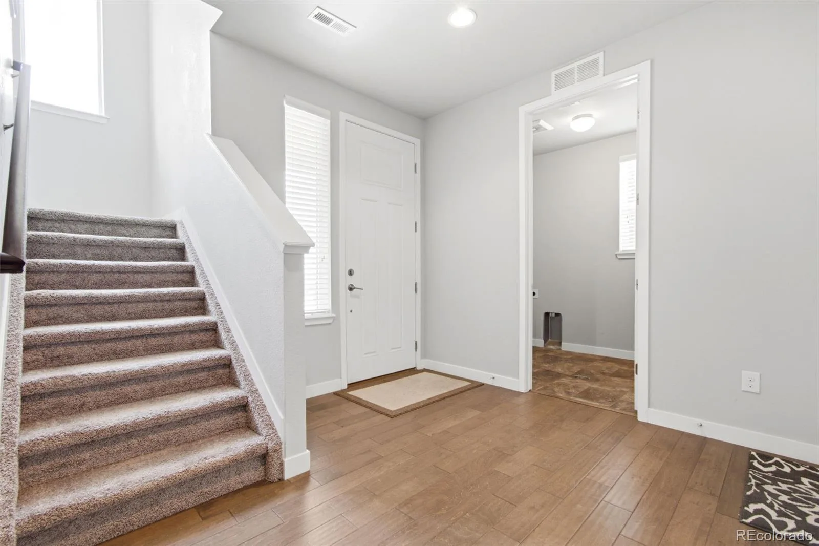 638 E Hinsdale Avenue Littleton CO 80122 | MLS #REC6167252 07102026172319 1600 29